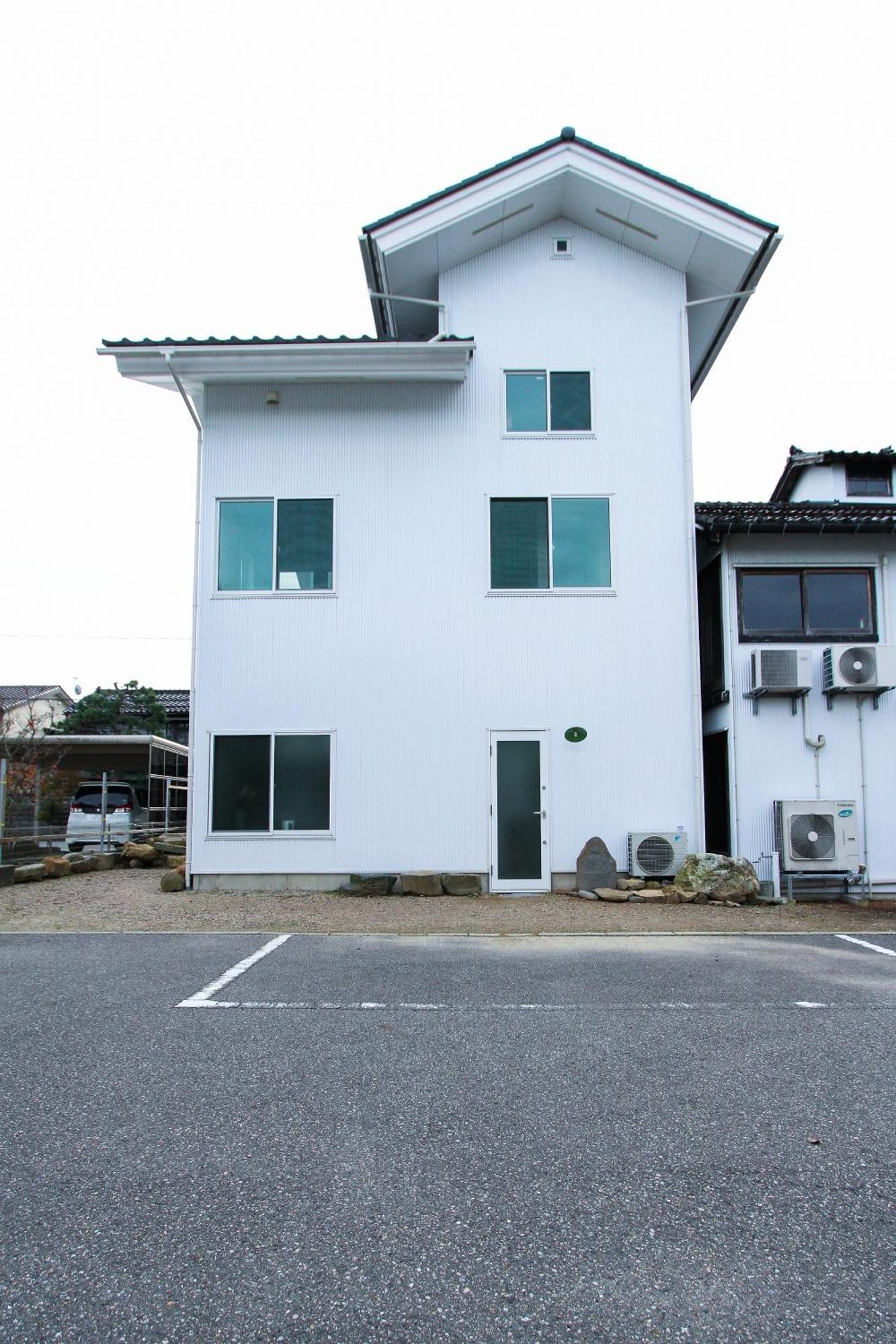 宿と古道具 Iyooo นานาโอะ ภายนอก รูปภาพ